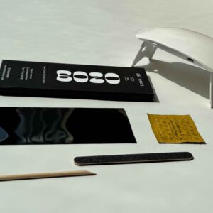 NUDES Semicured Gel Nail Sticker Kit