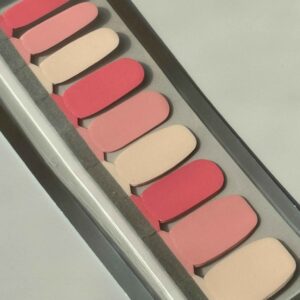 BERRY BLUSH Gel nail wrap kit